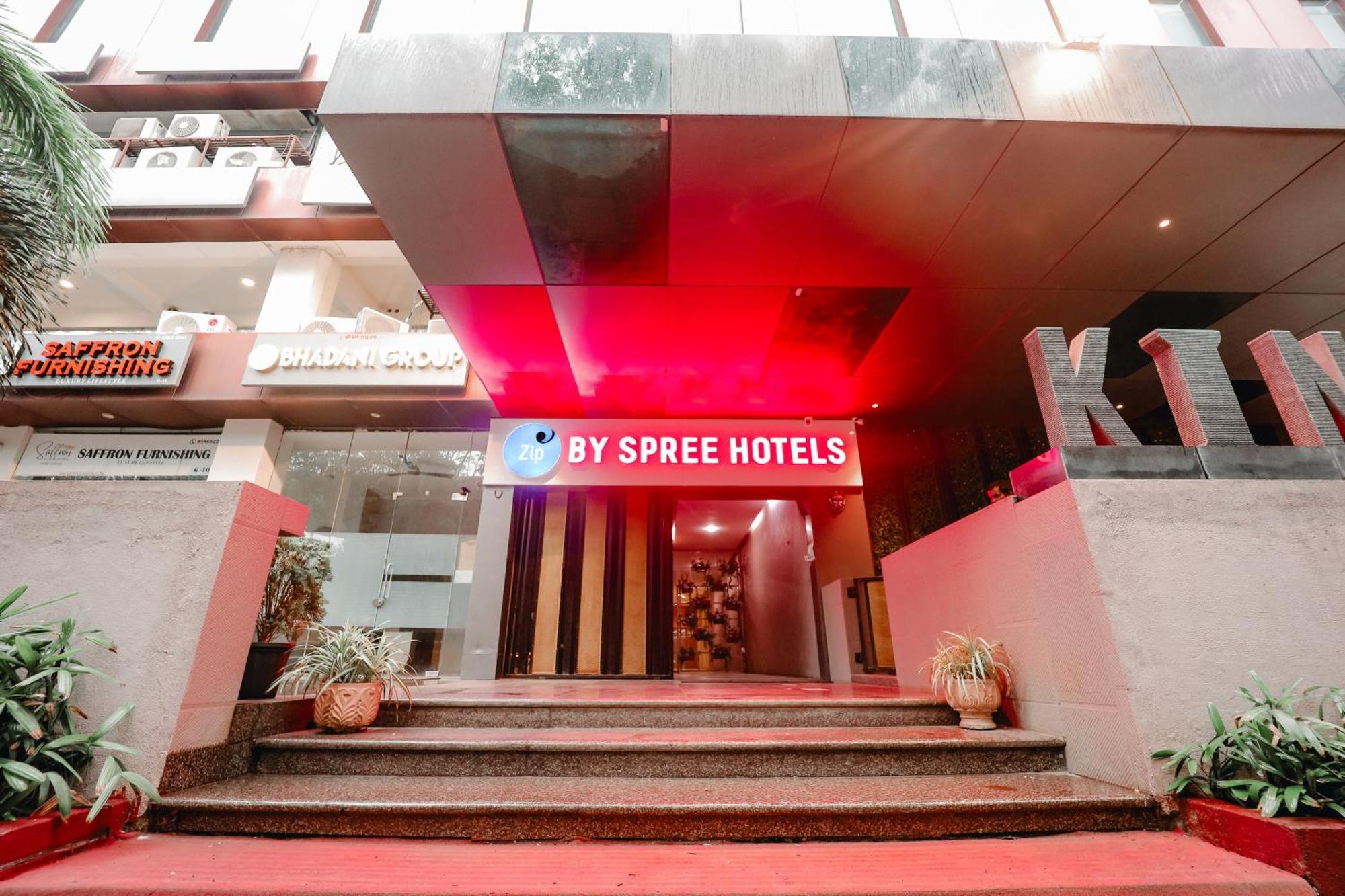 Zip By Spree Hotels Сурат Экстерьер фото